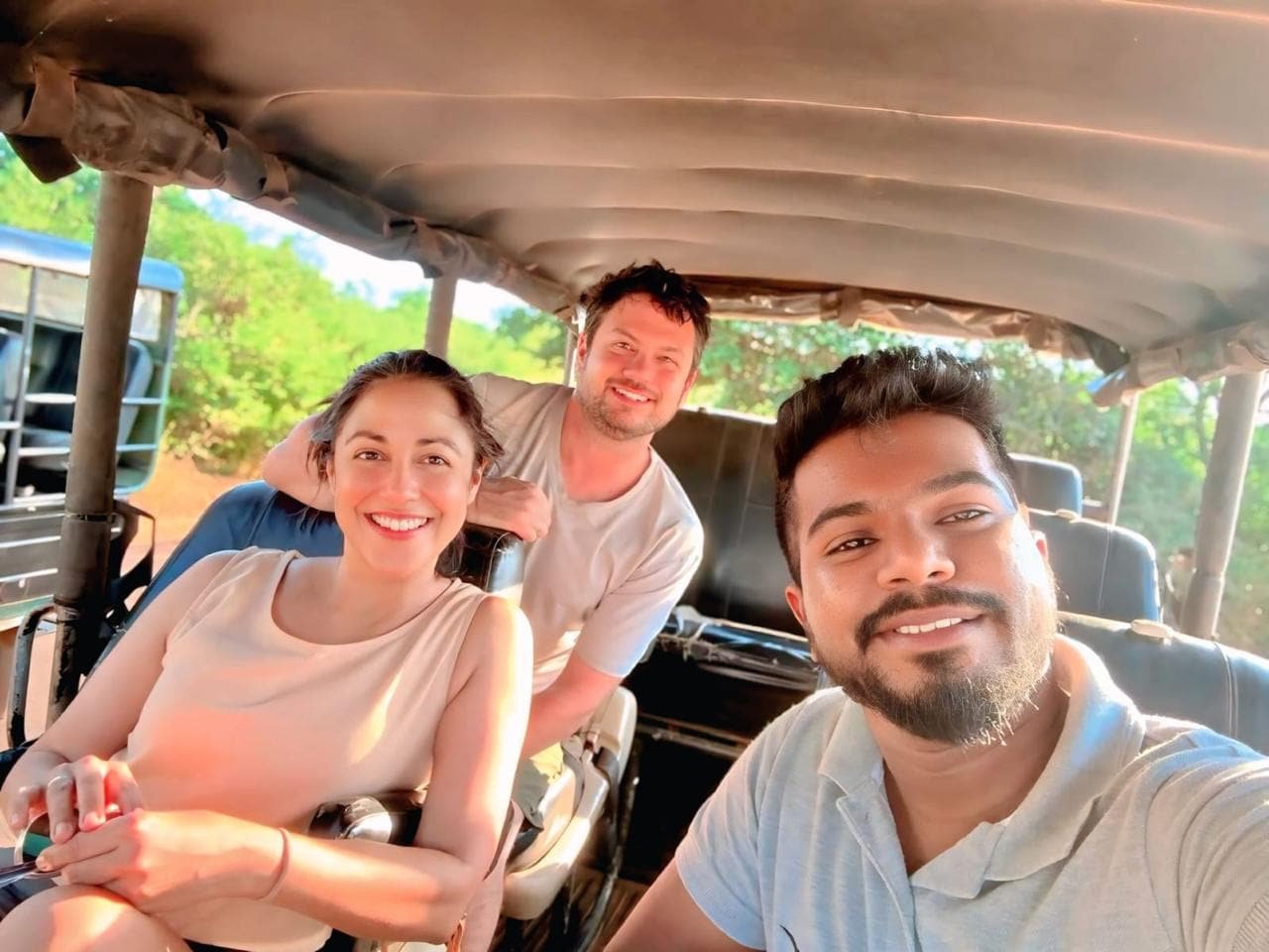 Guests with their Goko driver on safari